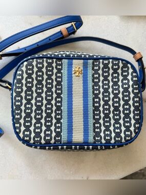 Tory Burch Gemini link Camera Crossbody Bag Blue
